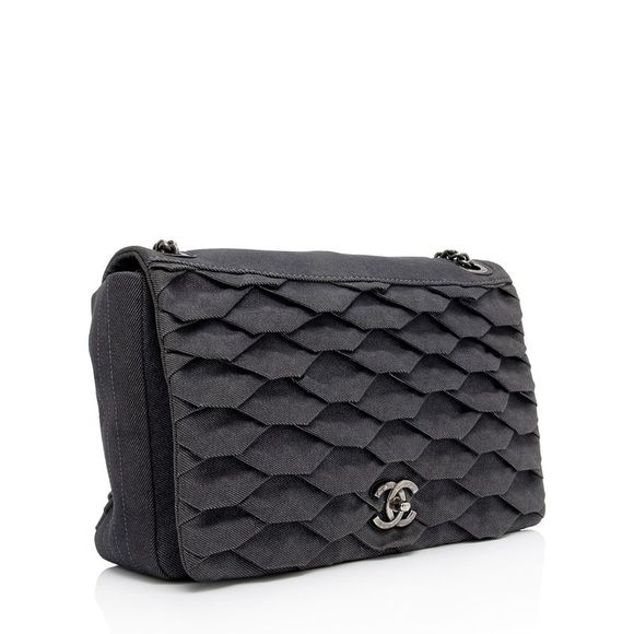 Chanel Pleated Denim Turtle Flap Bag - Picture 2 of 13